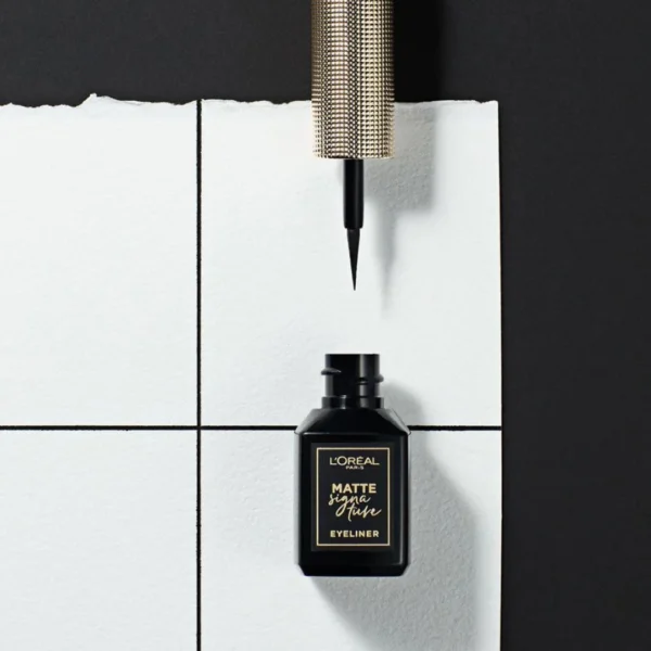 Loreal Paris Matte Signature Liquid Eyeliner 11g